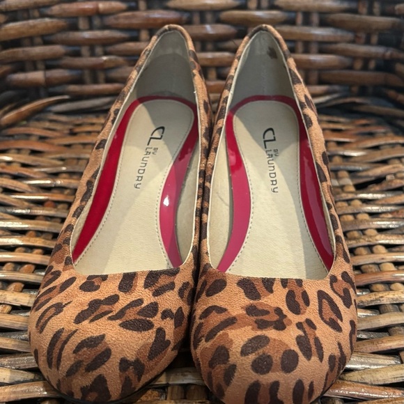 Chinese Laundry Round Toe Leopard
Wedges Heels Women Size 7.5 - Picture 2 of 11